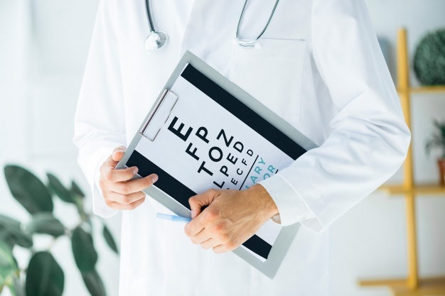 ambulatorio di oculistica Clinica Sanatrix Roma