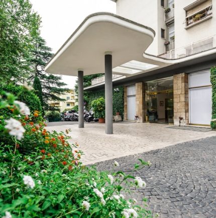 clinica sanatrix roma esterni ingresso